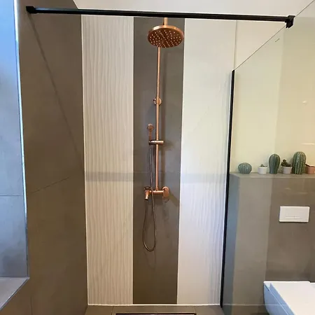 アパート Soul-apartment Terrasse Privat-parkplatz Boxspringbett 55zoll Tv Wlan ライプツィヒ